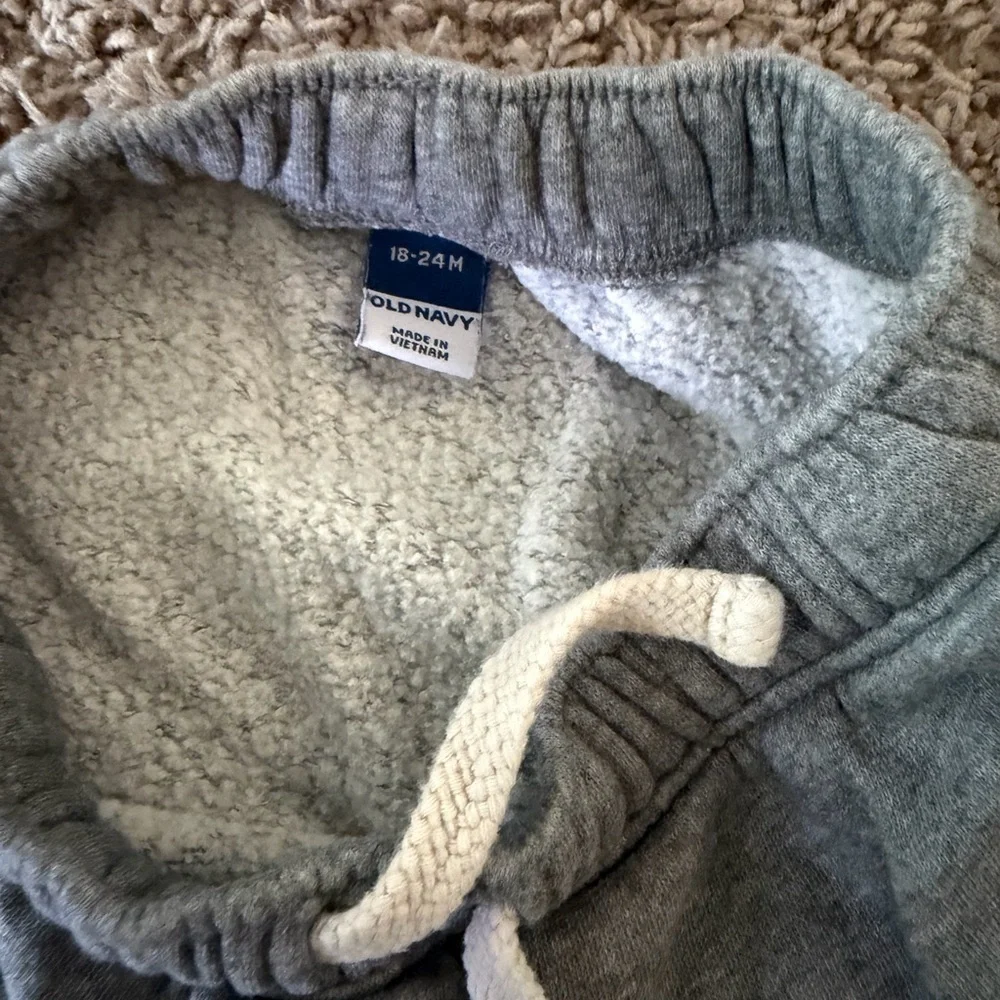 Preloved Old Navy Heather Gray Boy Kids Shorts